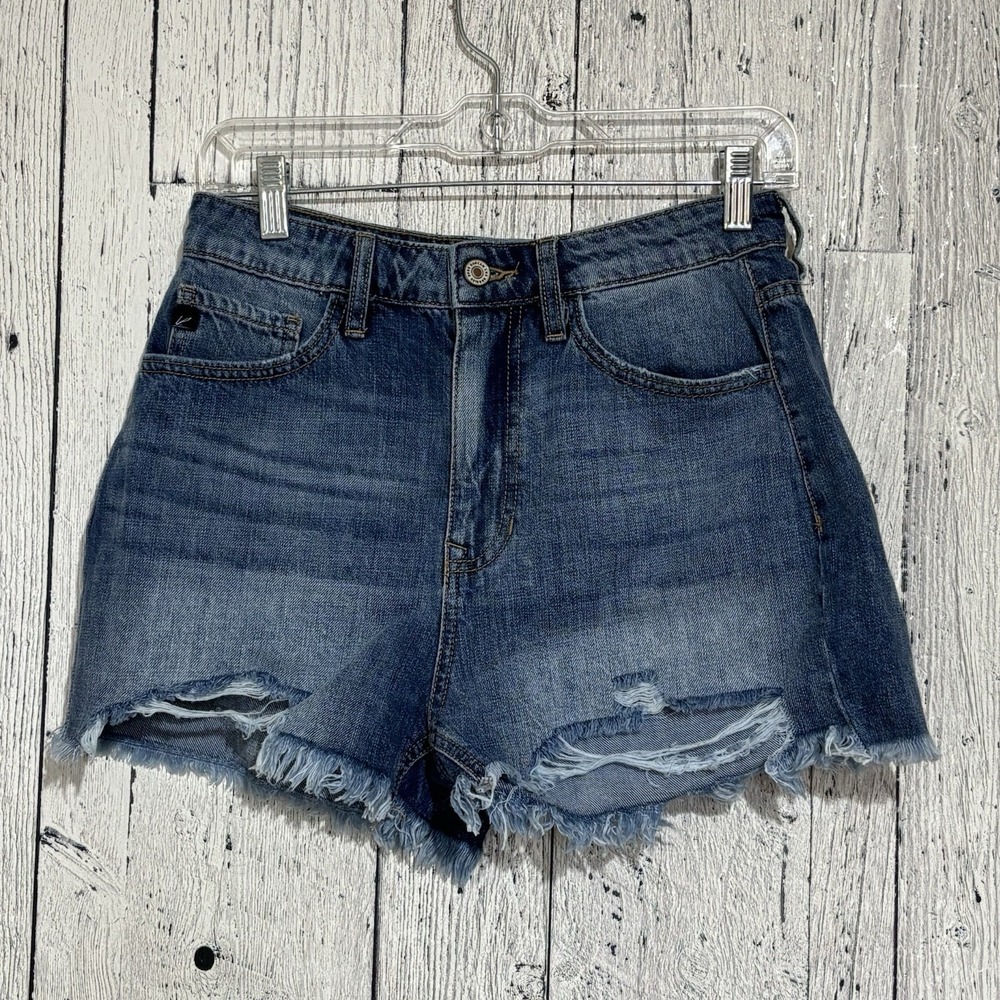 KanCan Women's Blue Denim Distressed Short Size 5/26 Medium Wash‎ High Rise